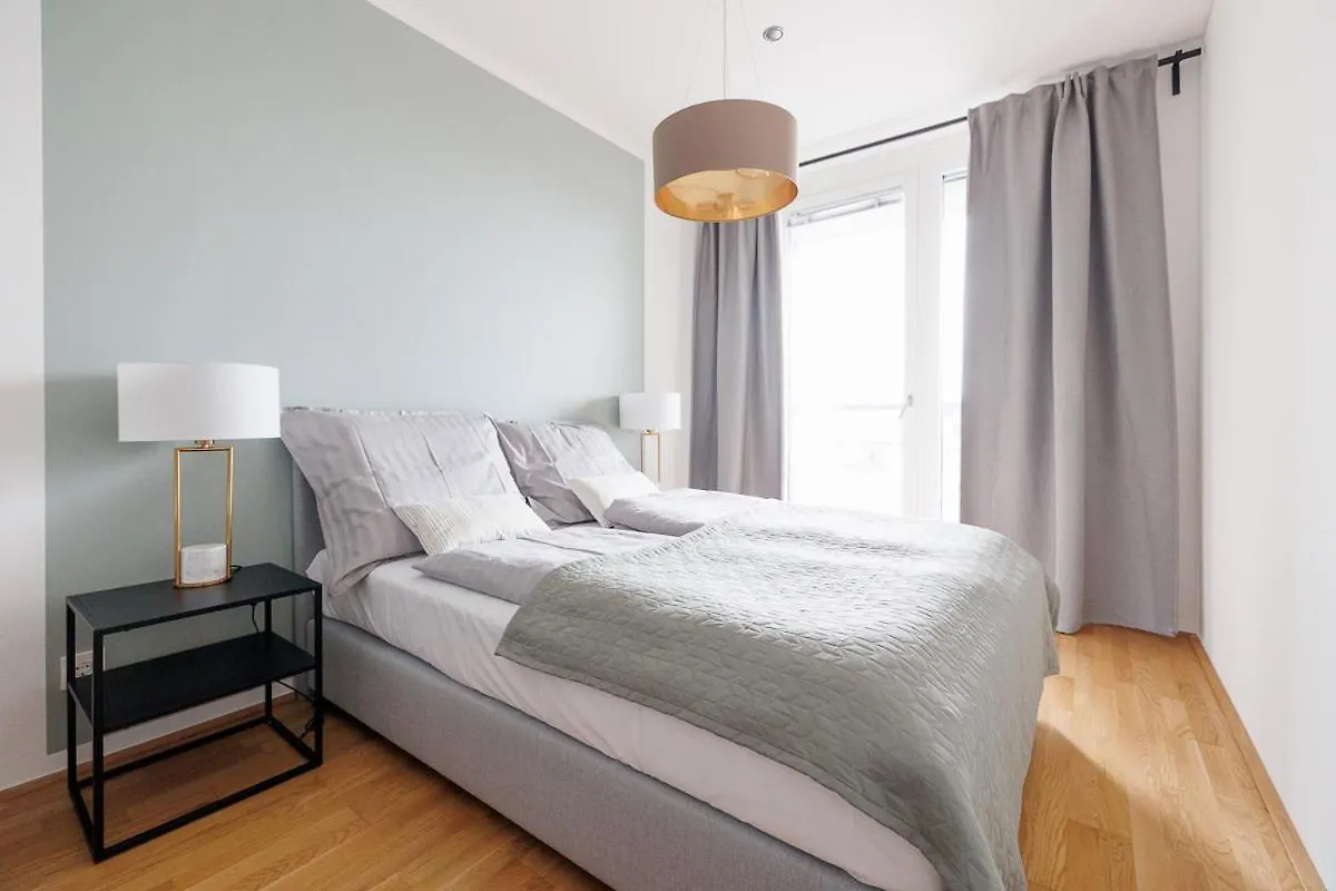 Lovely Apartment In Marina Tower - 10Min To City Center Vienna