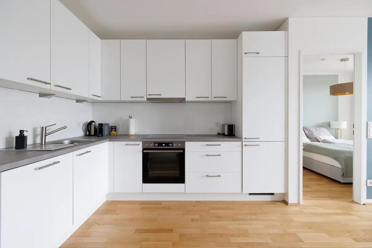 Lovely Apartment In Marina Tower - 10Min To City Center Vienna 0*,  Austria