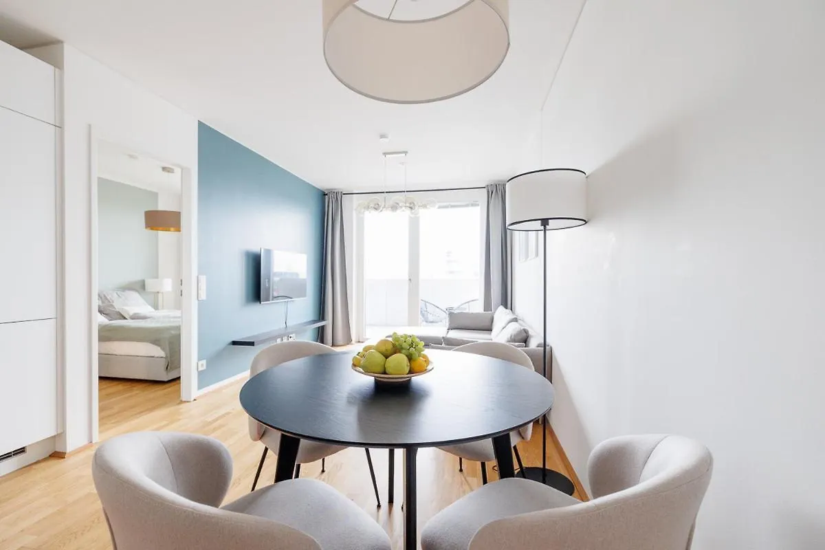 Lovely Apartment In Marina Tower - 10Min To City Center Vienna